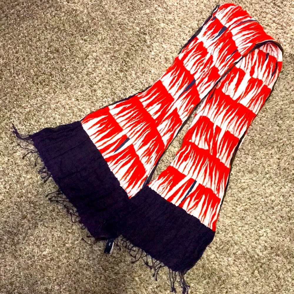 GAP scarf, orange/ navy